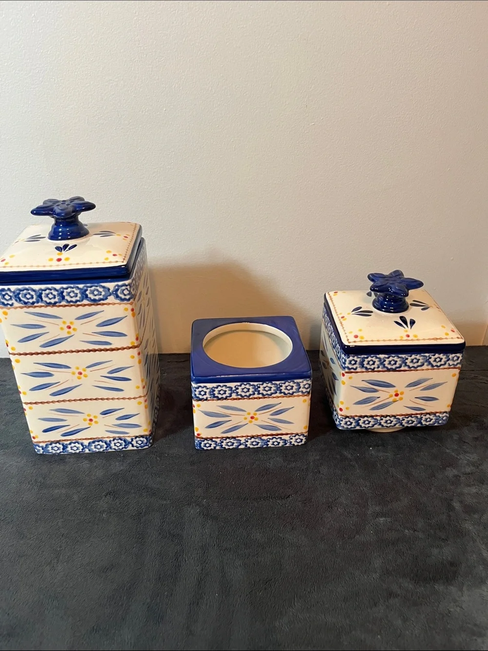 TEMP-TATIONS OLD WORLD STACKABLE CANISTERS KITCHEN CERAMIC BLUE cookware